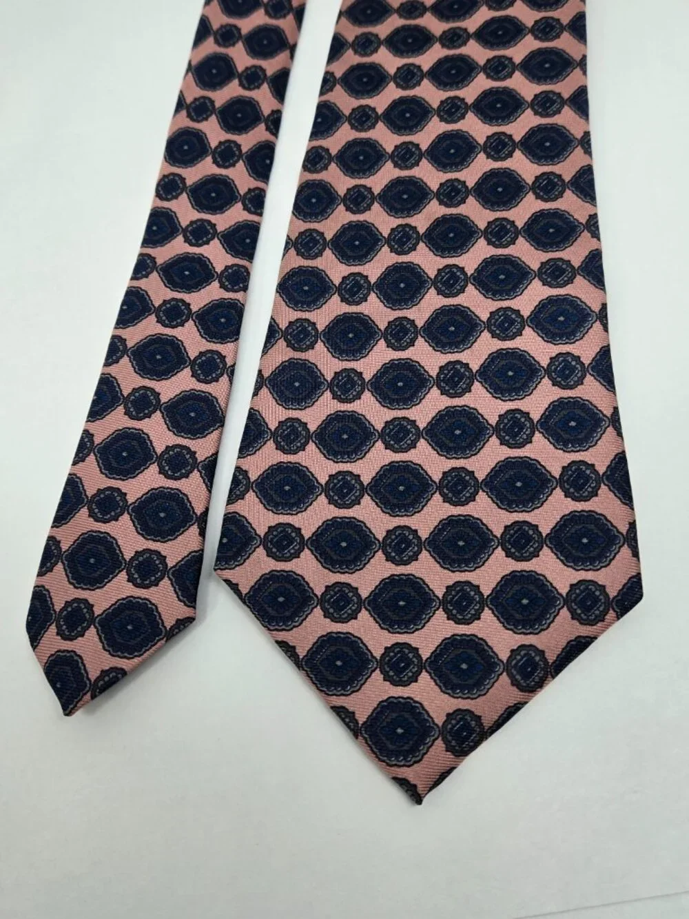 Izod Mens Tie Pink, Blue, 3.5